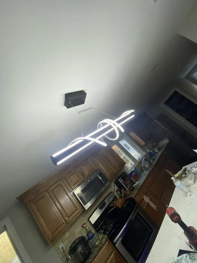 Slide of Thuong Ho Electrician