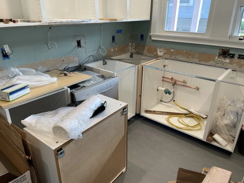 Slide of Thuong Ho Electrician