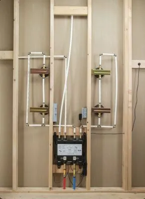 Tiffany La'Dale Enterprises Logo