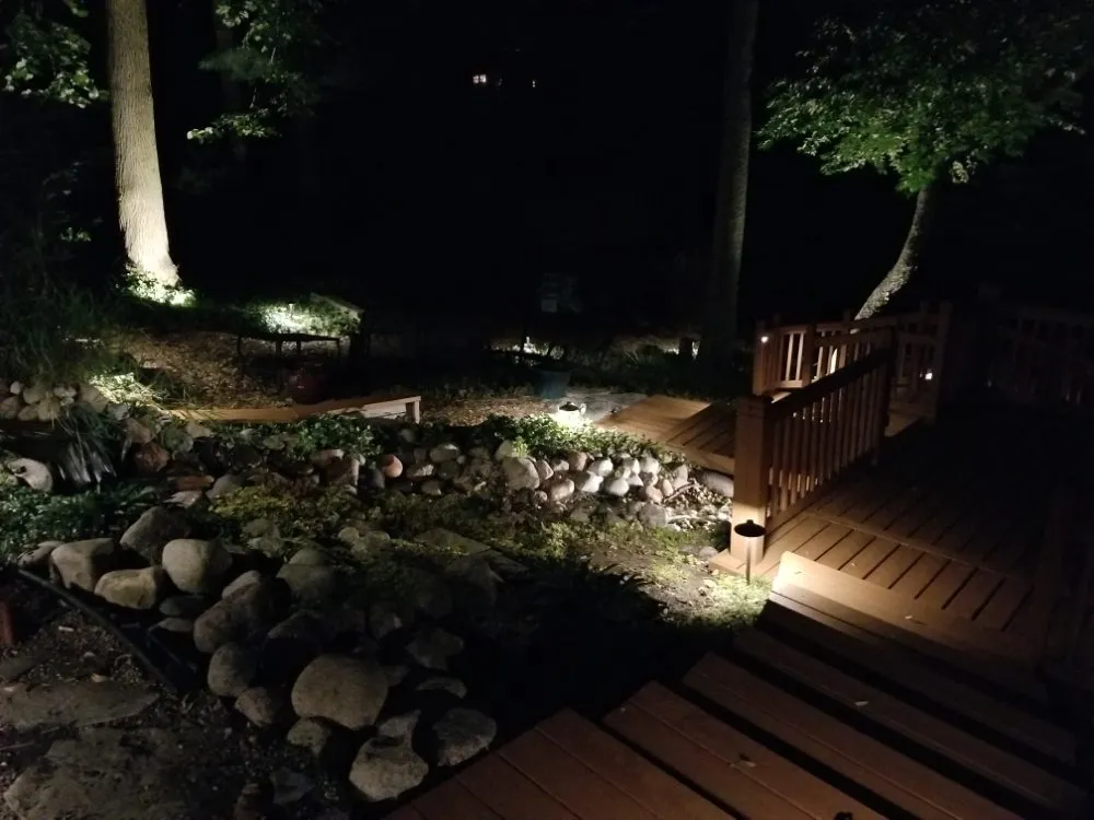 Reliable electrician providing lighting installation in , 