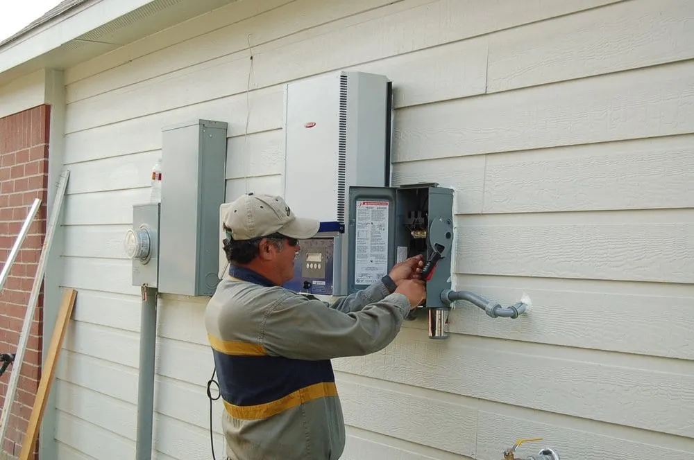 Slide of TikTak Electric