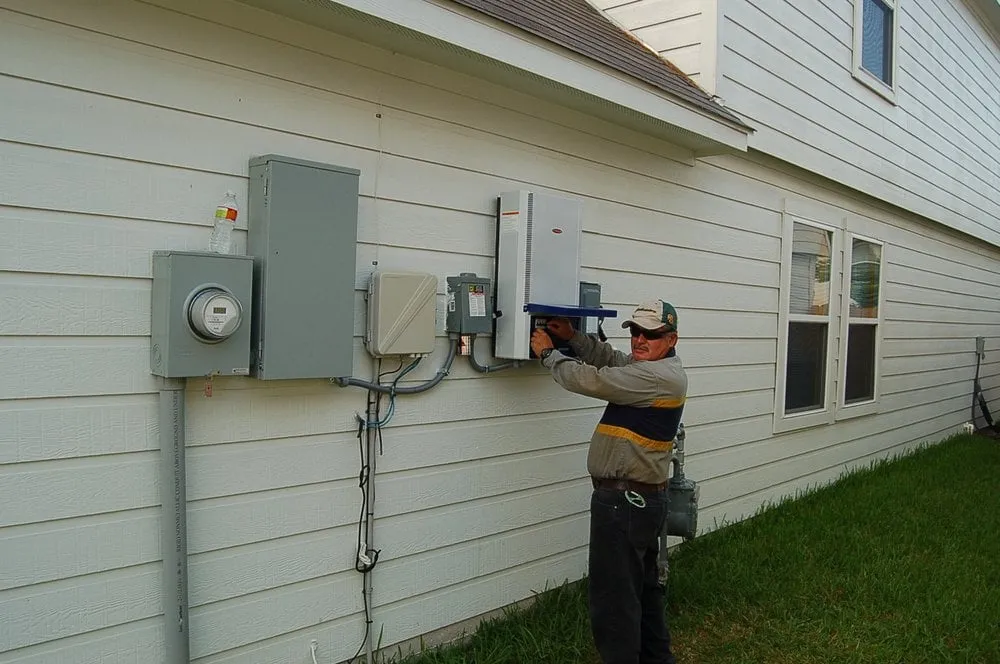 Slide of TikTak Electric