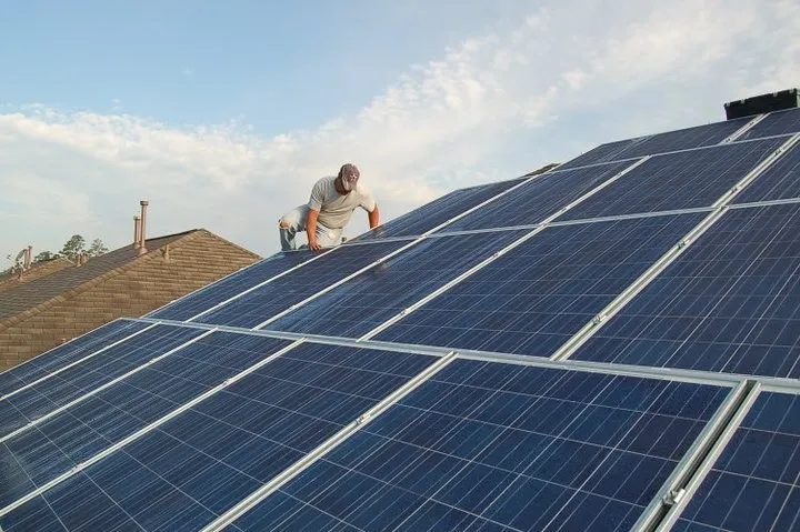 Slide of TikTak Electric