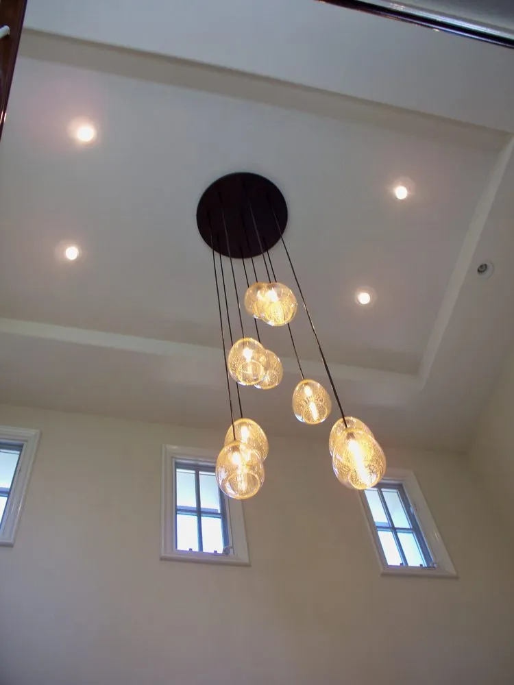 Licensed electrician providing wiring installation in , 