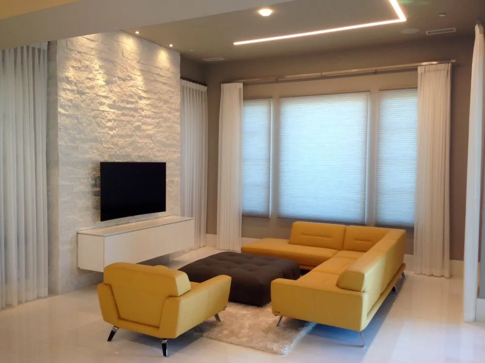 Slide of Tim Hensons Unique Lighting