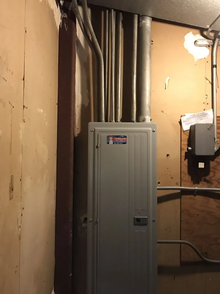 Slide of Tim Kunkel Electric