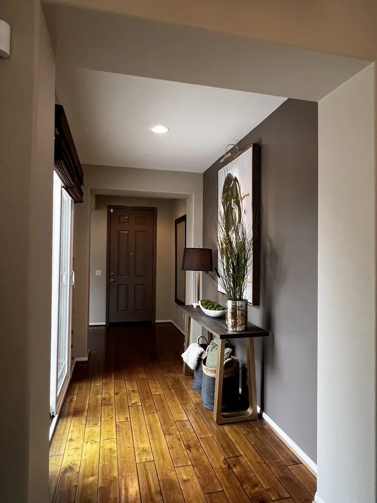 Slide of Titan Electric SD