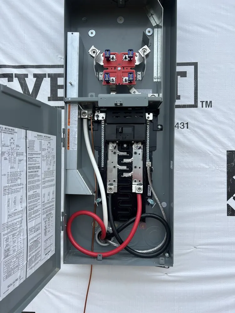 Slide of Titan Solar And Electric