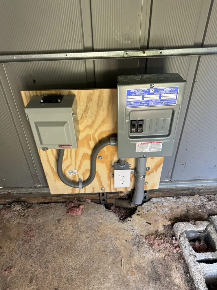 Slide of Titan Solar And Electric