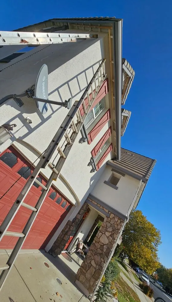 Slide of TiVa Electric