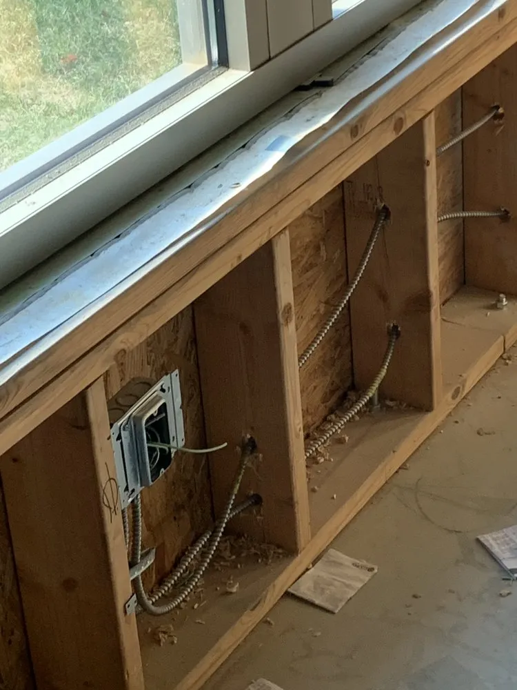 Slide of TJ Electric Solutions