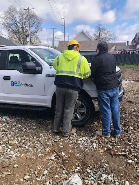 Slide of TJ Farrar Electrical Contracting