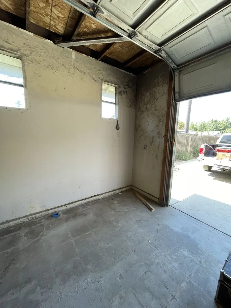 Slide of TJ’s Handyman