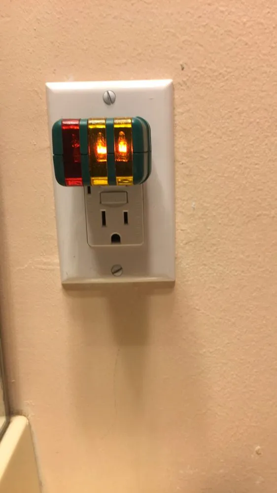 Expert circuit breaker repair experts serving St Louis, MO - Tjs Home & Electrical Repair