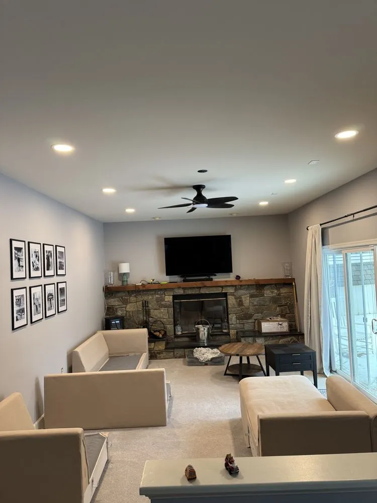 Slide of TLEEF Electric