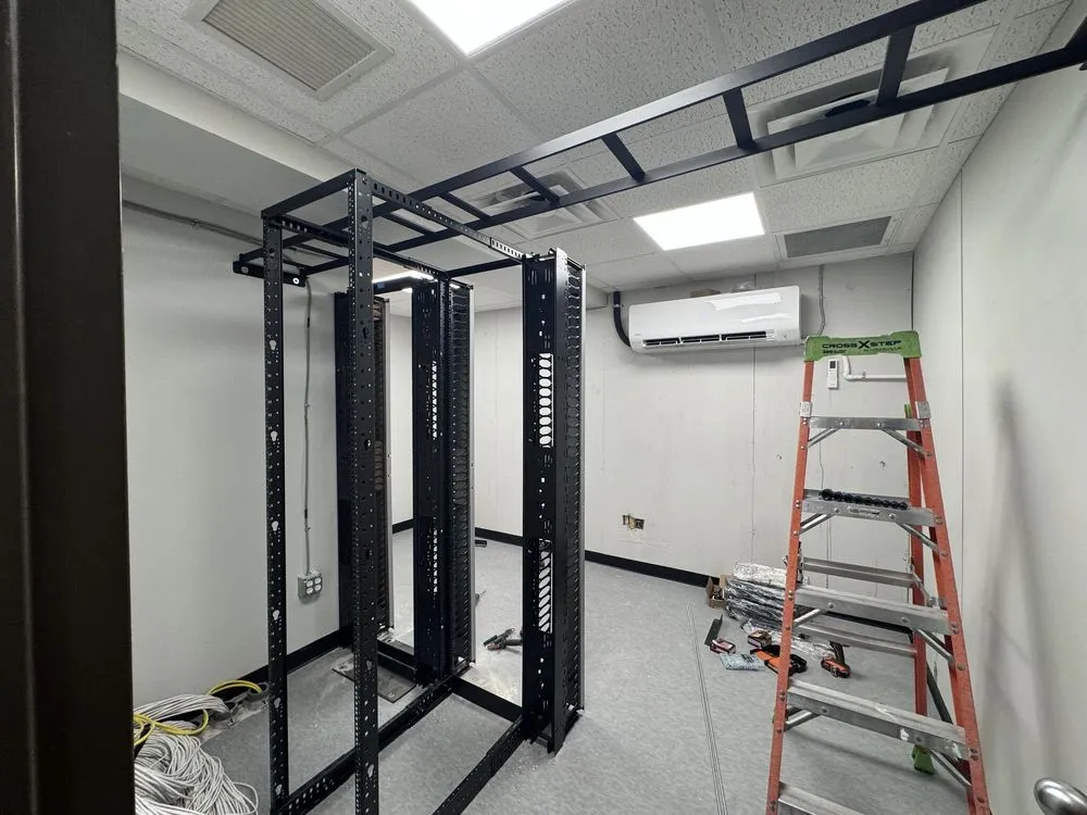 Slide of T&M DataCom Services