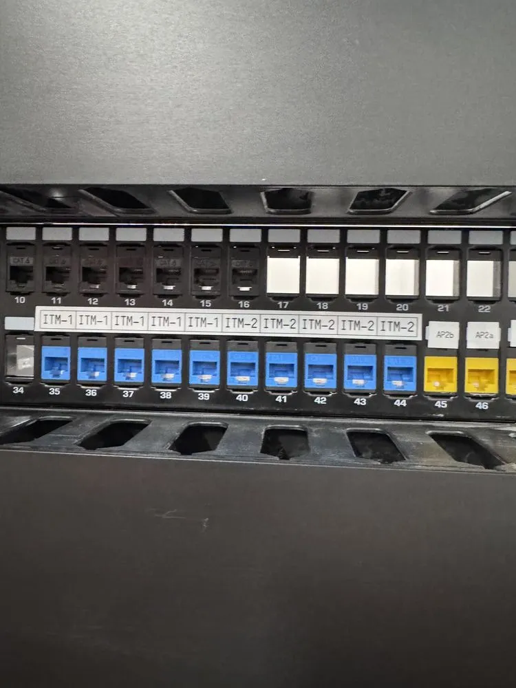 Slide of T&M DataCom Services