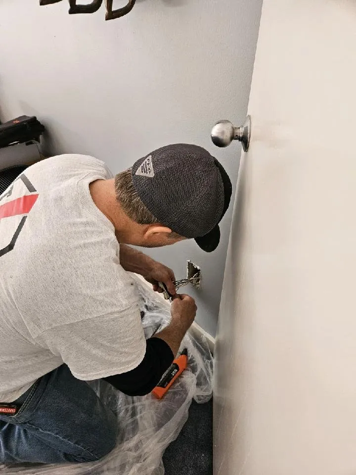 Slide of TM Electrical Services