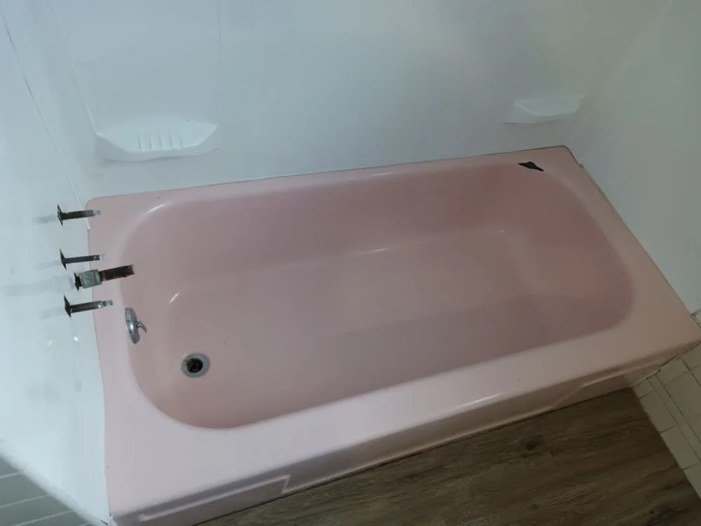 Slide of T&M Tub Reglazing