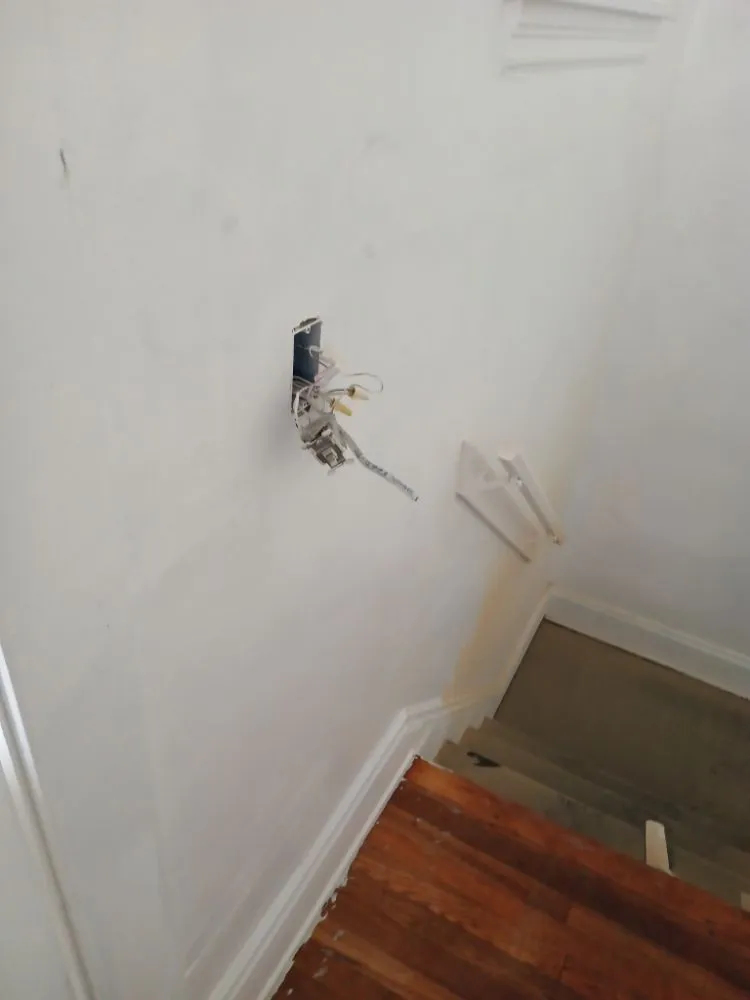 Slide of T&M Tub Reglazing