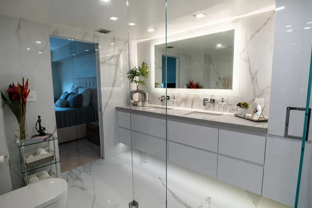 Professional electrician providing circuit breaker repair in ,