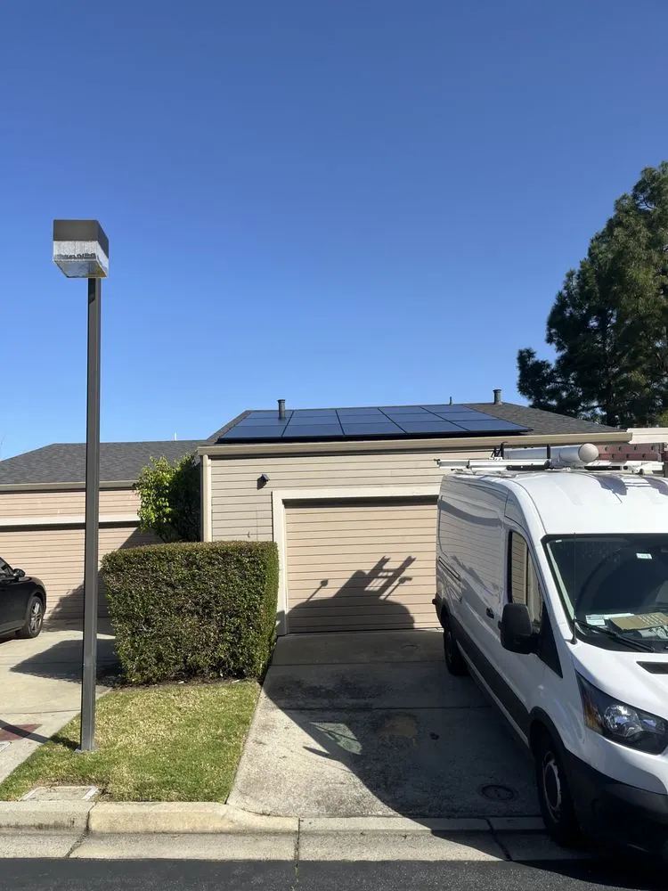 Slide of TN Electrical & Solar Services