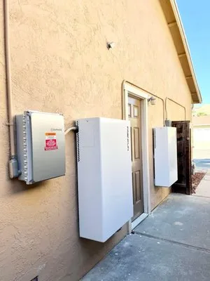 TN Electrical & Solar Services Logo