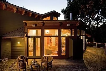 Slide of Tnt Electric