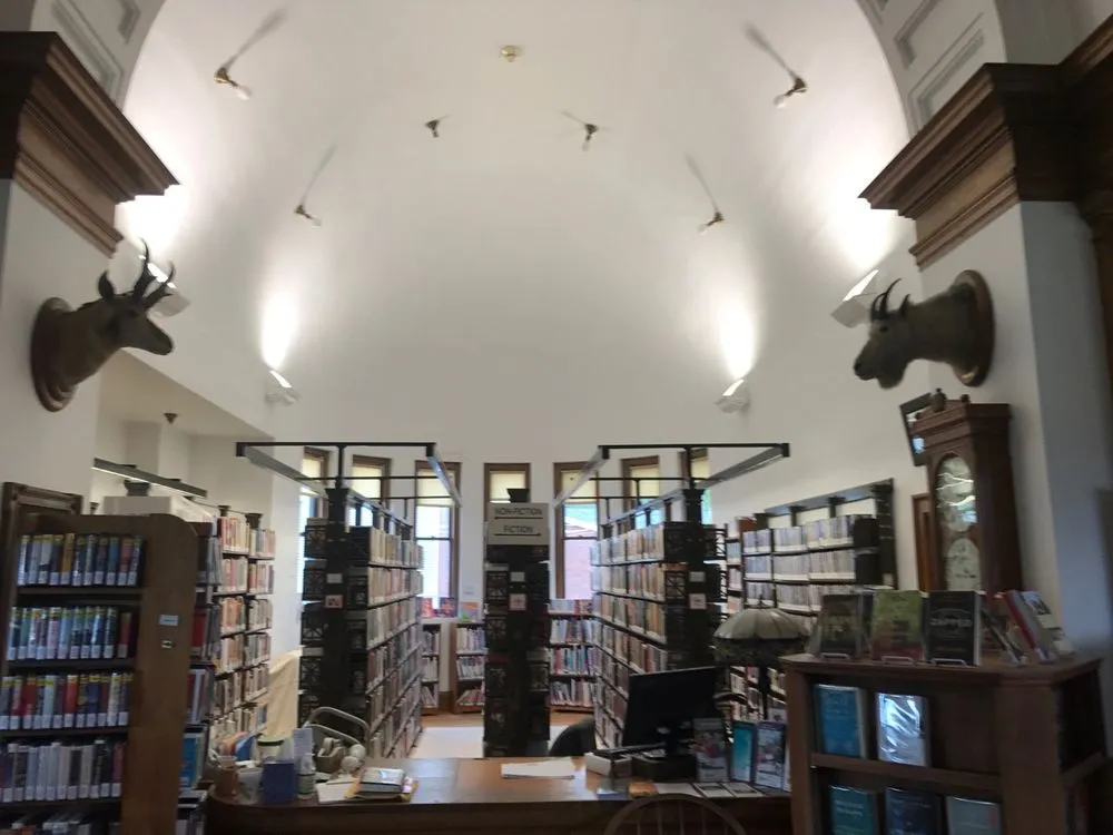 Slide of TNT Electrical Contractor