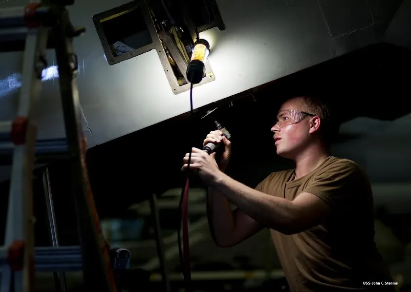 Slide of TNT Electrical Services