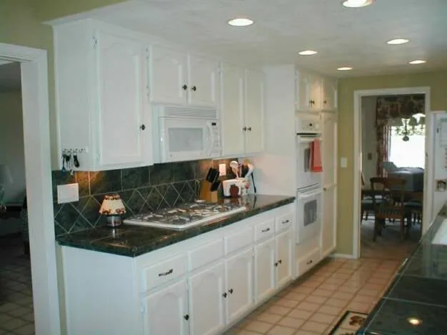 Slide of T.O Handyman