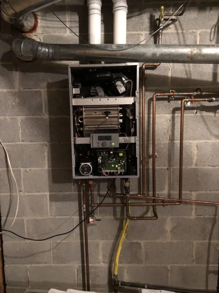 Slide of To The Rescue DMV Services