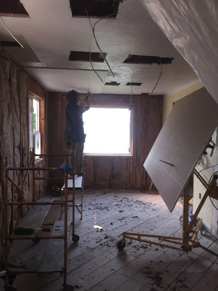 Slide of Today's Interiors & Exteriors