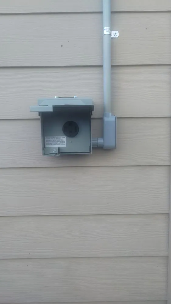 Slide of Todd's Electrical & Technology Services