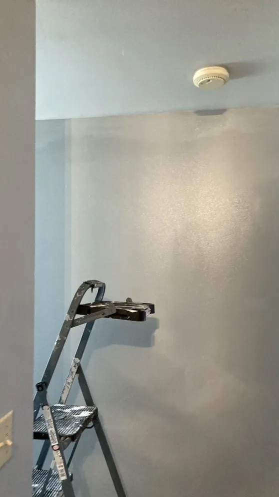Emergency electrical repair in Claremont, IL by Tolliver Quick Fix