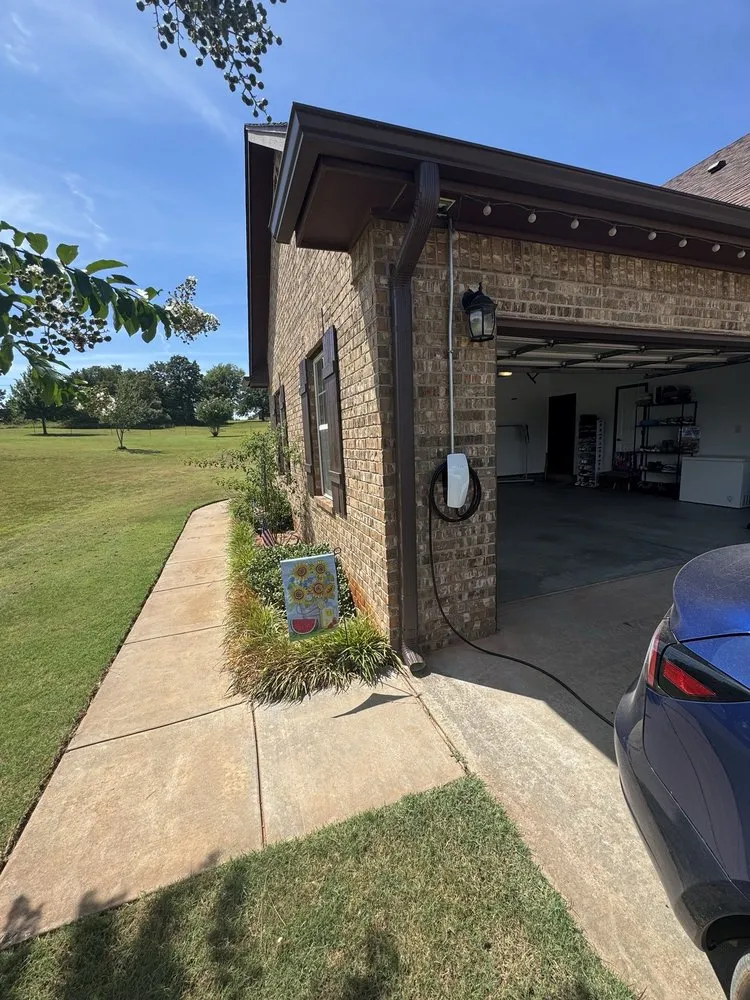 Slide of Tom King Electric