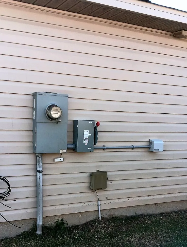 Slide of Tomahawk Electrical