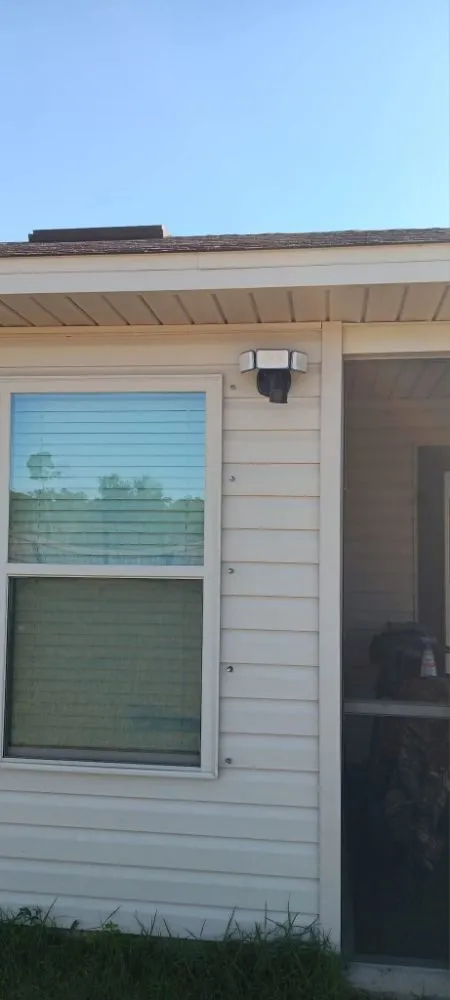 Slide of Tomahawk Electrical