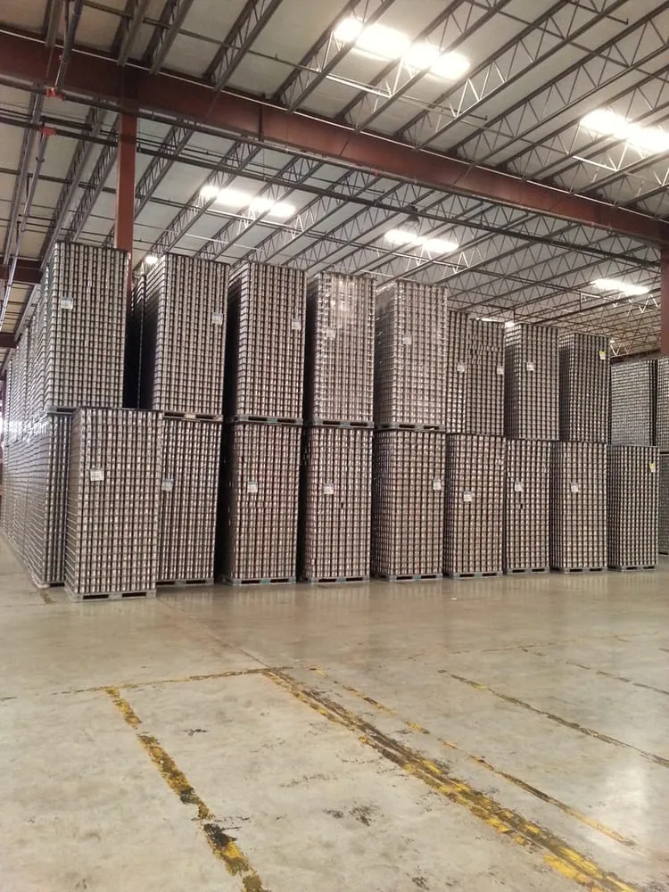 Slide of Tomahawk Warehousing Services