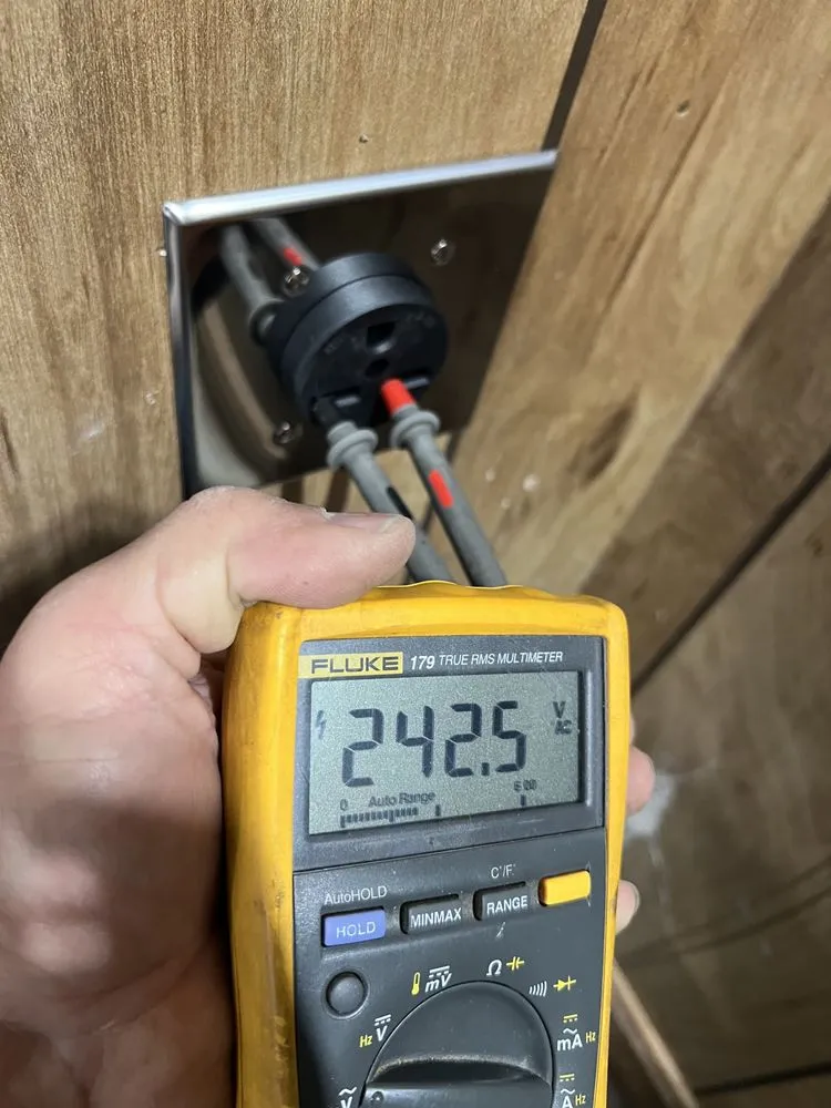 Slide of Tomei Electric