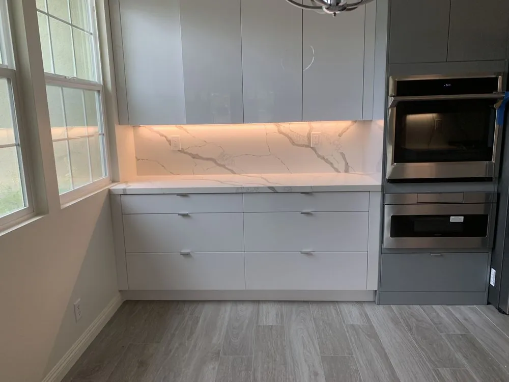 Slide of Tomer Tzur Electric