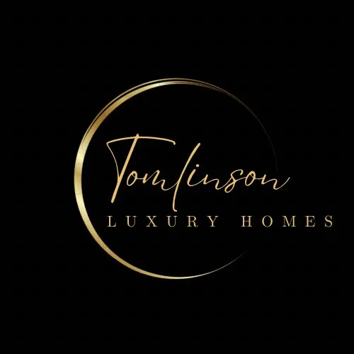 Slide of Tomlinson luxury homes