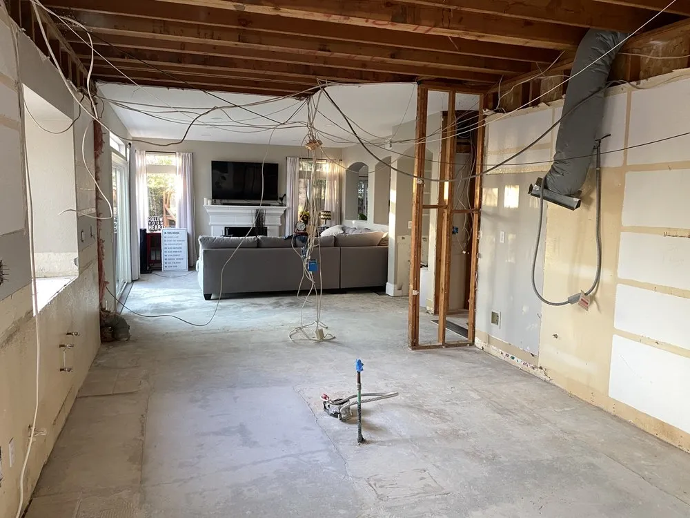 Slide of Tommy Gunn Electric