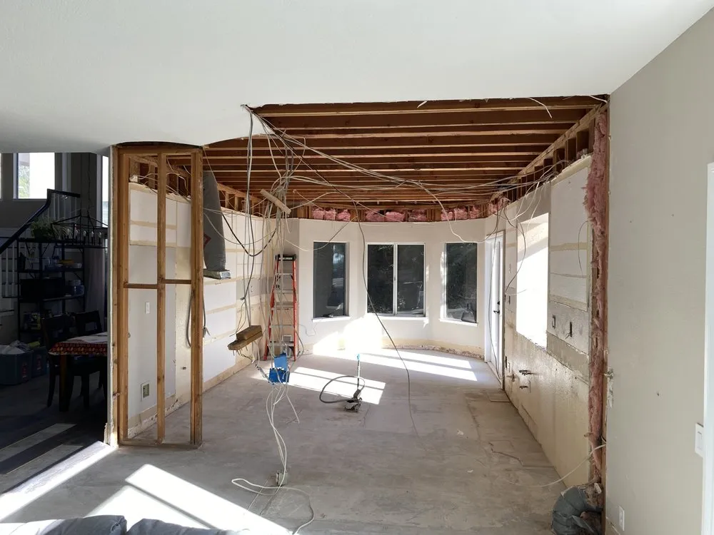 Slide of Tommy Gunn Electric