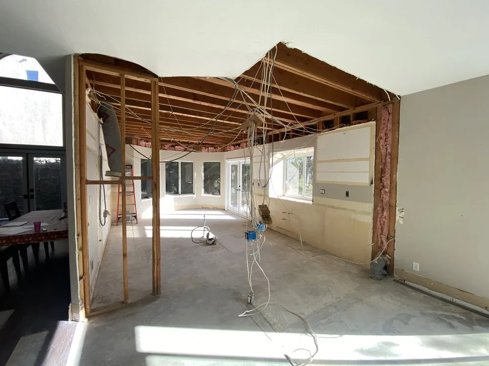 Slide of Tommy Gunn Electric