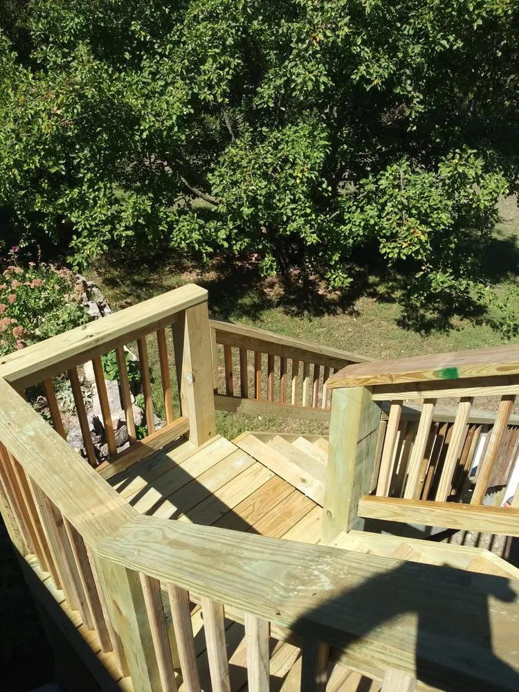 Slide of Tom's Custom Carpentry