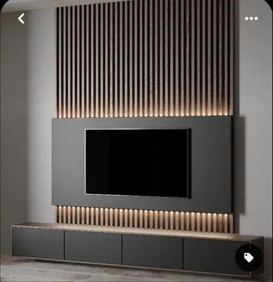 Tom's Custom Carpentry Logo