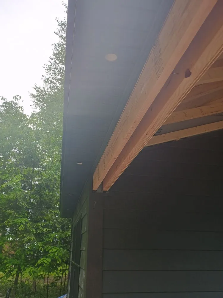 Slide of Toms Electric