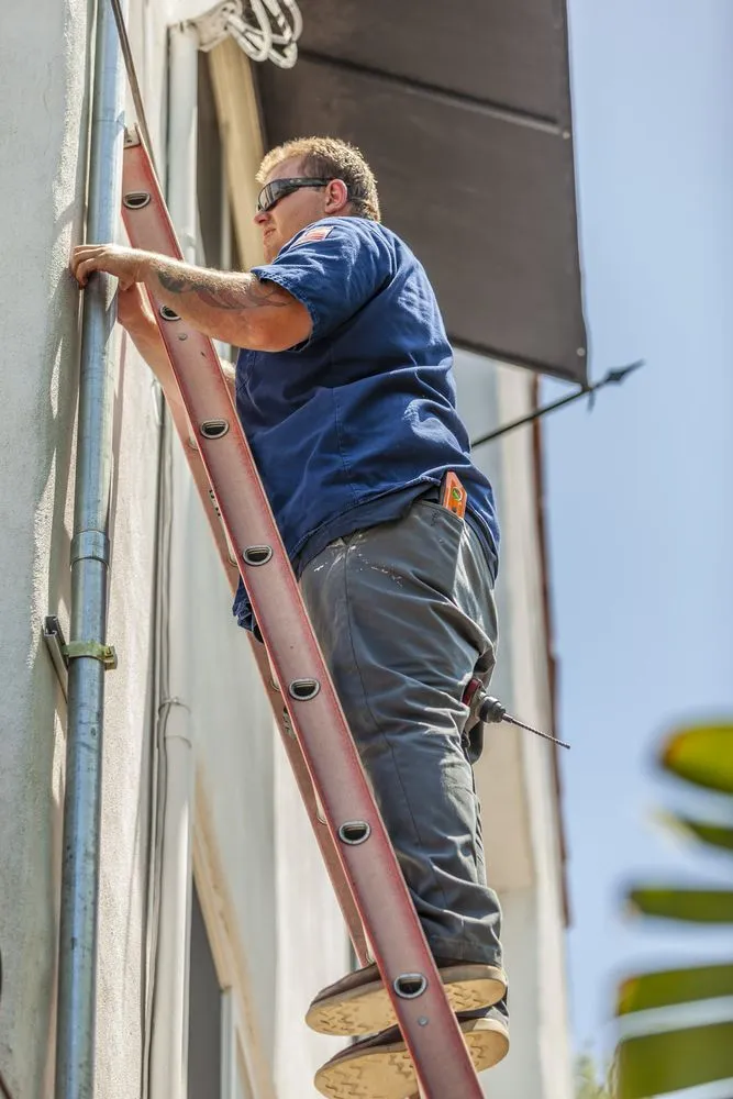 Slide of Top Choice Electricians