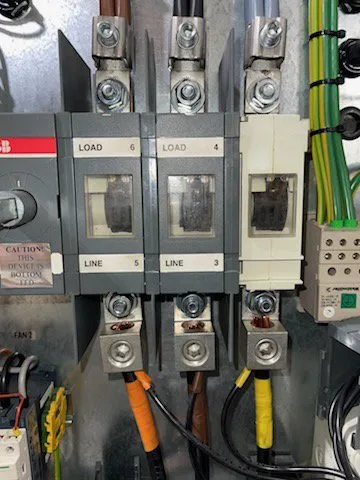 Slide of Top Dawg Pro Services